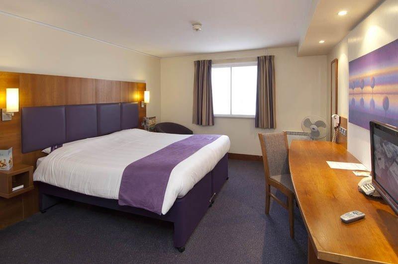 Premier Inn Reading Central Zewnętrze zdjęcie